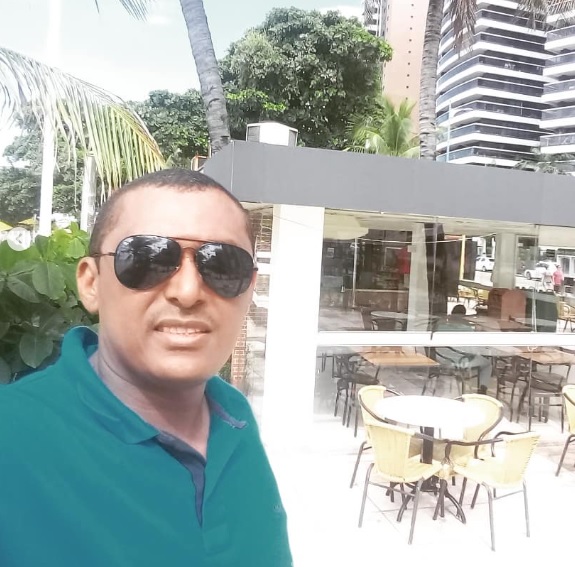 Pastor morre em grave acidente entre carro e motocicleta na BR-230 em Floriano