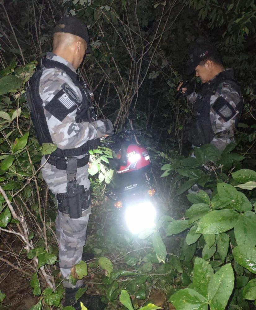 Polícia Militar recupera motocicleta roubada em Floriano