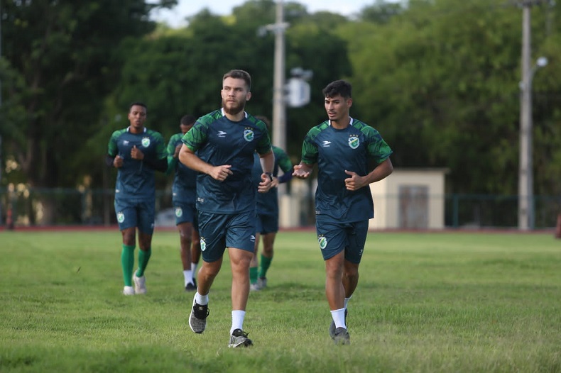Floriano poderá sediar jogos do Altos na série C do Brasileiro