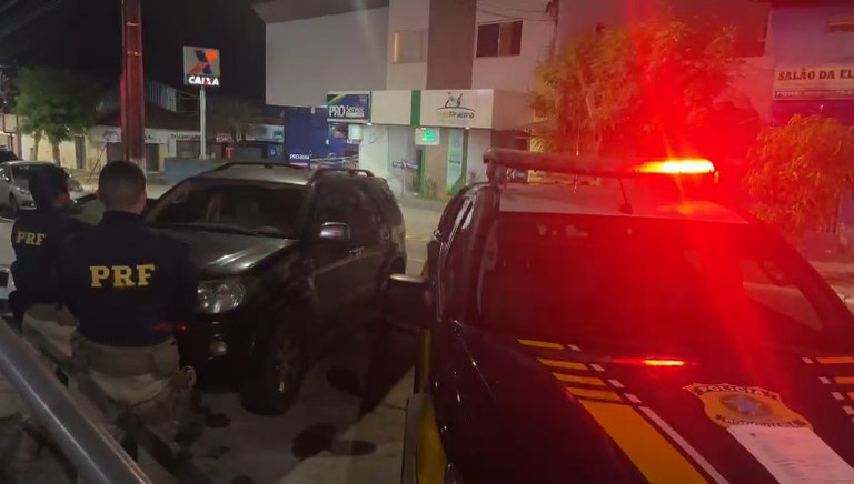 Em Floriano: PRF recupera SW4 roubada há um ano na Bahia