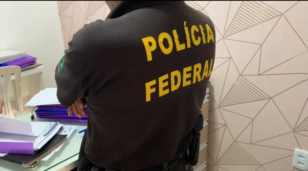 PF cumpre mandados contra suspeitos de fraudar financiamentos de casas no Piauí