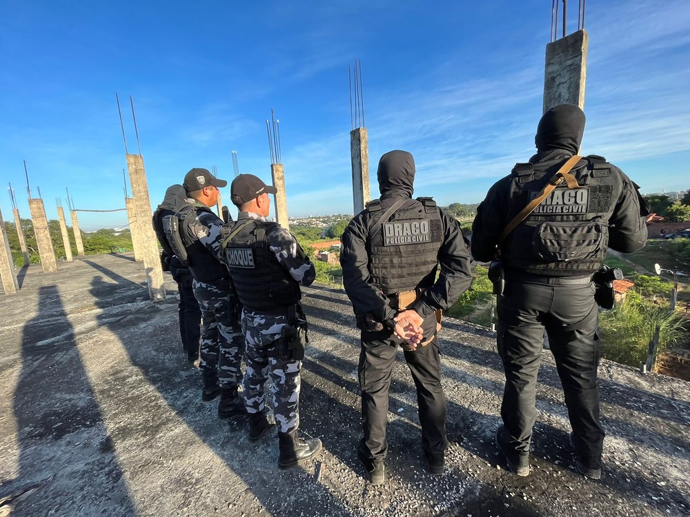 Draco deflagra operação com mais de 120 policiais e prende suspeitos de ameaçar polícia por mensagens 