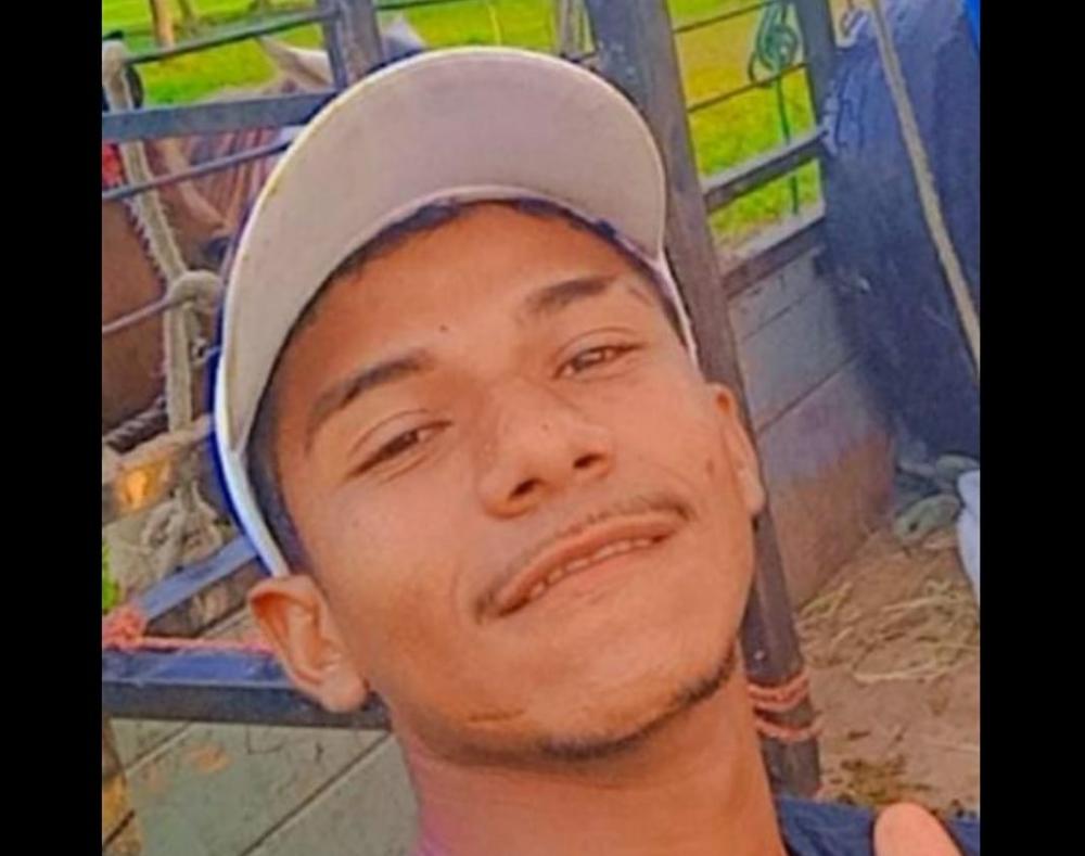 Corpo de jovem de 20 anos que desapareceu após canoa virar no rio Parnaíba em Jerumenha é encontrado