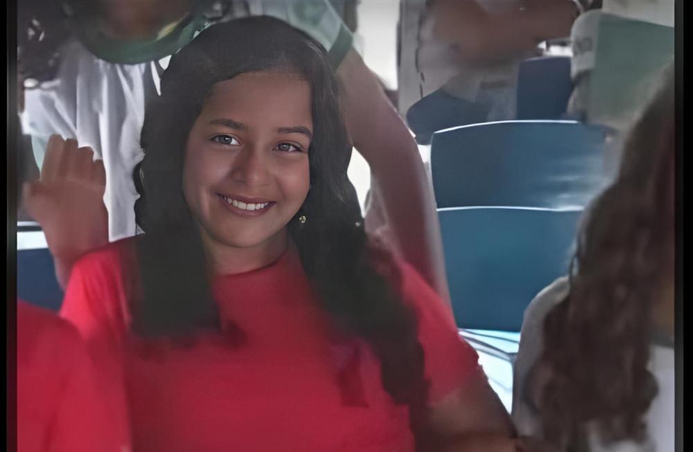 Menina de 12 anos morre após sofrer descarga elétrica enquanto usava celular ligado na tomada no Piauí
