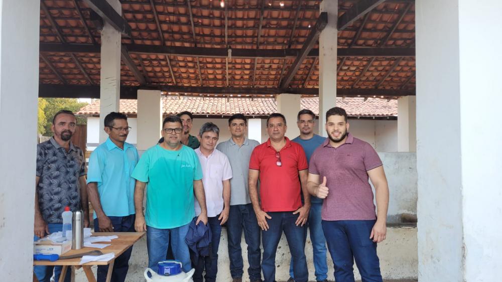 Cooperativa de Produtores de Leite de Floriano promove curso Inseminação artificial em bovinos