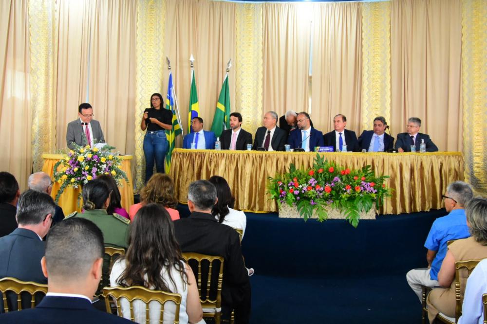 Câmara de vereadores realiza sessão solene em homenagem aos 126 de Floriano