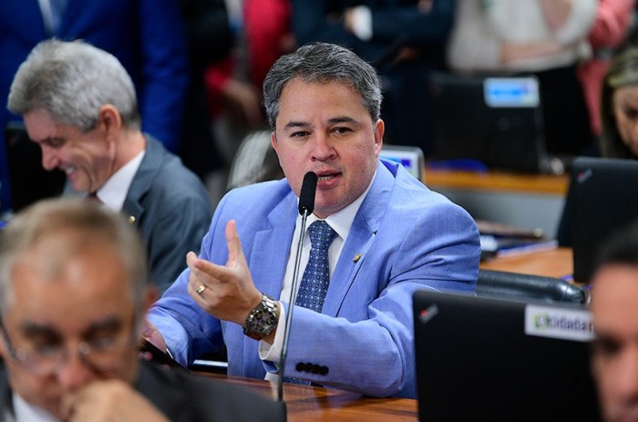 Senado debate descriminalização do porte de drogas para consumo pessoal