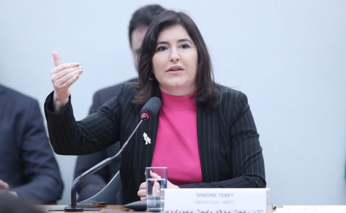 Simone Tebet diz que Orçamento de 2024 manterá meta de déficit zero para o ano que vem; assista