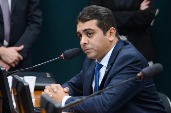 Projeto regulamenta destinação de recursos públicos para festas juninas