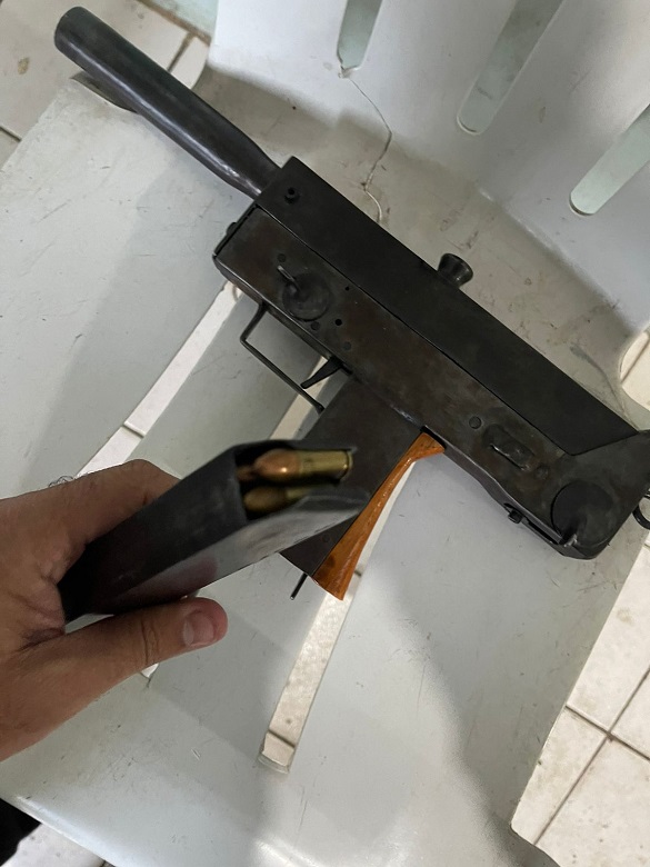 Suspeitos de integrar facção são presos com submetralhadora no Piauí