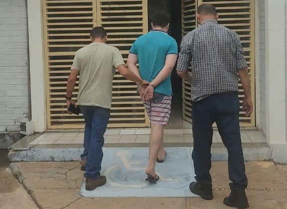 Tio é preso suspeito de estuprar 5 crianças dava presentes e levava em passeios