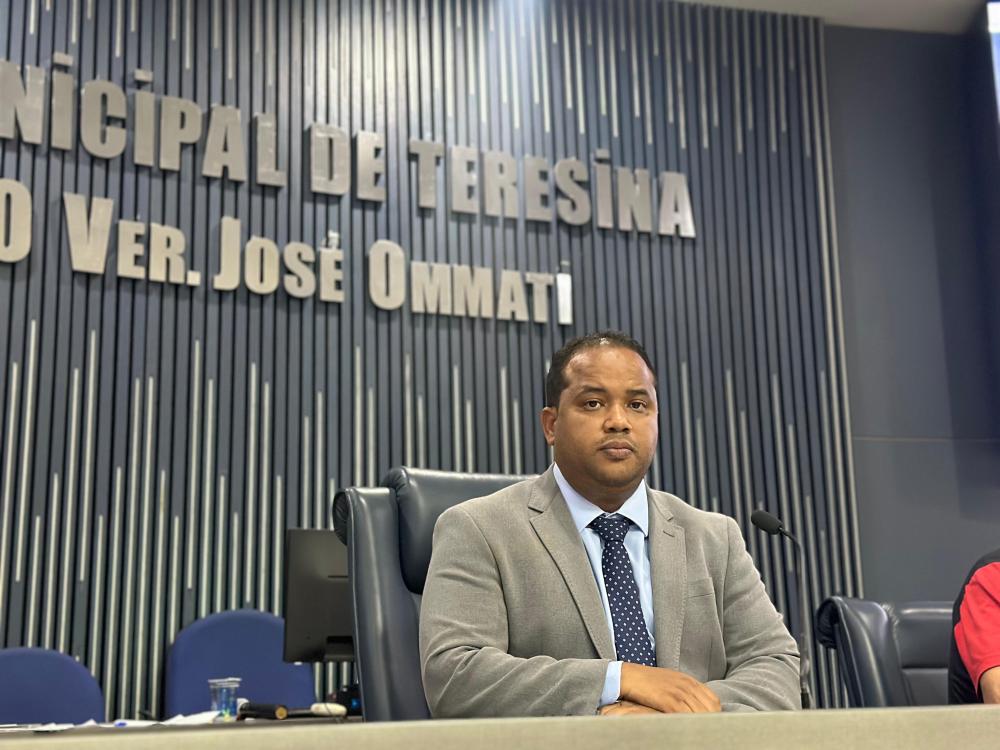 Presidente da Câmara de Teresina convoca vereadores para discutir caos na saúde da capital