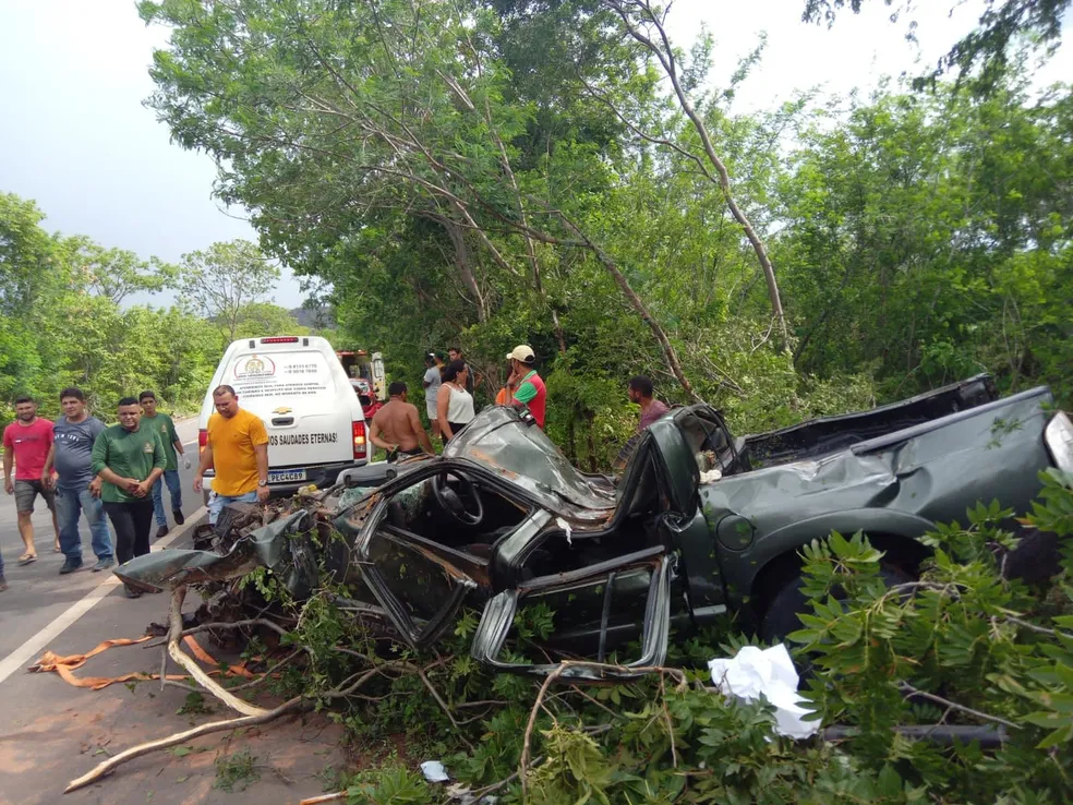 Criança de 9 anos morre em acidente na BR-135 no interior do Piauí