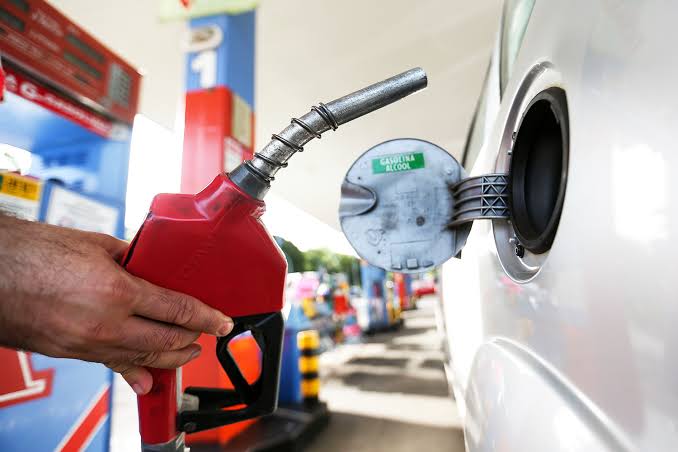 Mesmo após a sanção da lei de redução do ICMS, gasolina no Piauí é mais cara do país, diz ANP