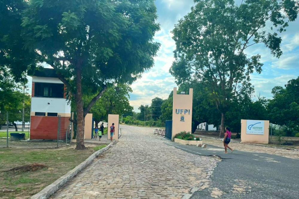 UFPI recebe comissão do MEC para acompanhar implantação do Curso de Medicina em Floriano