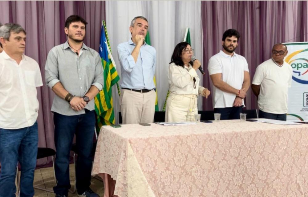 Governo do estado realiza reunião para implantar orçamento participativo em Floriano
