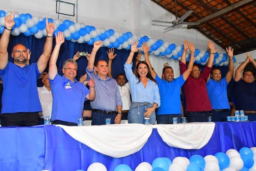 Grupo político do ex-prefeito Joel Rodrigues promove encontro em Floriano sem presença do pré-candidato a govenador Silvio Mendes