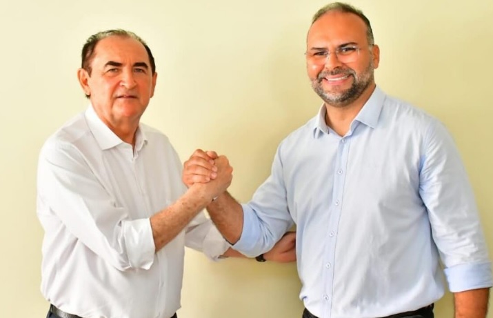 Prefeito Antônio Reis anuncia Joab Curvina como pré-candidato a vice-prefeito