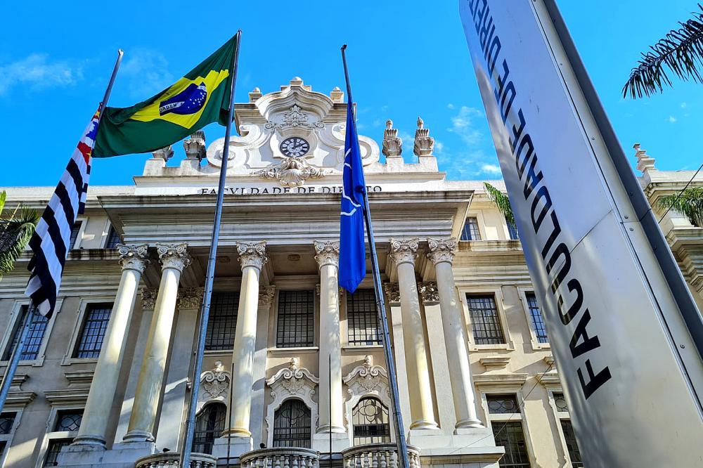 Com mais de 900 mil assinaturas, carta em defesa da democracia será lida nesta quinta