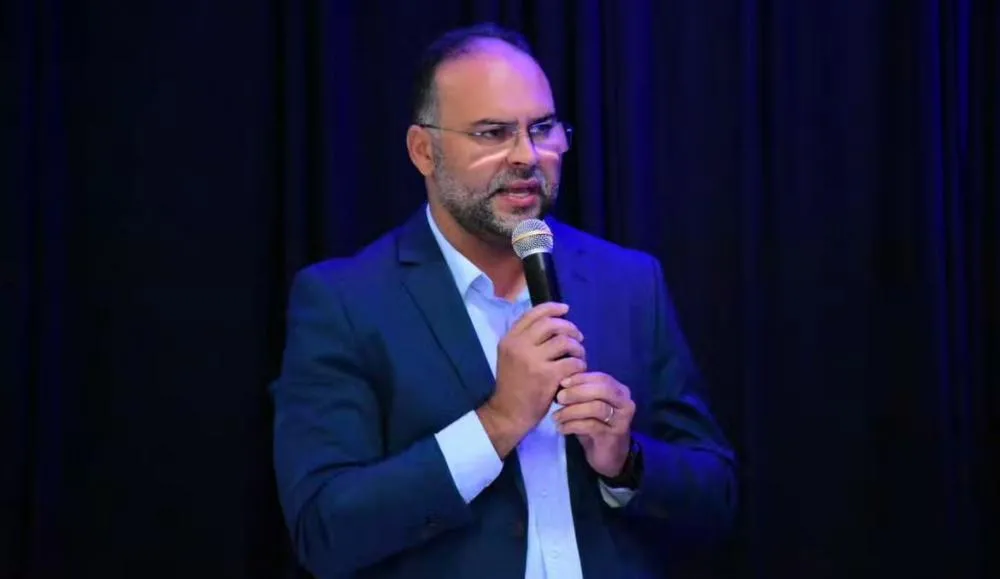 Presidente da câmara de Floriano apaga 'fake news' após decisão judicial