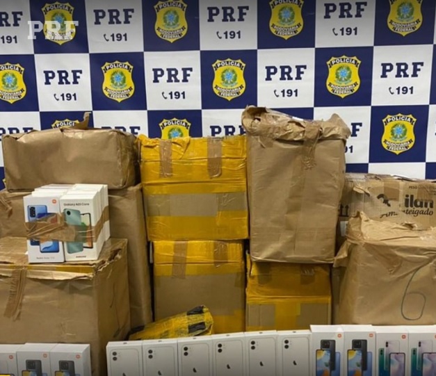 PRF apreende produtos sem nota fiscal em Floriano