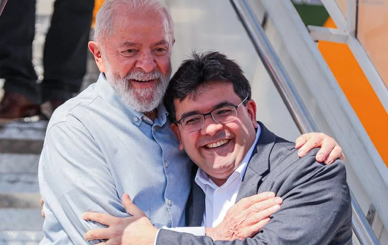 86,98% dos piauienses aprovam gestão de Rafael Fonteles e Lula tem 74,54% de aprovação