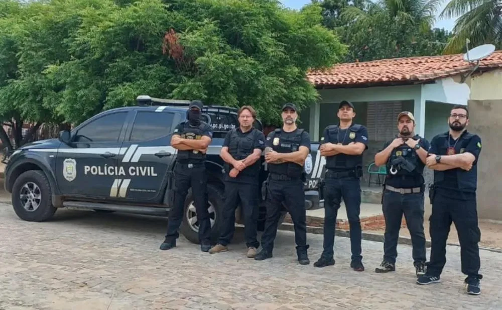 Polícia prende homem acusado de armazenar pornografia infantil no interior do Piauí