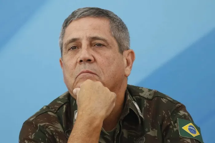 Polícia Federal prende o ex-ministro Braga Netto