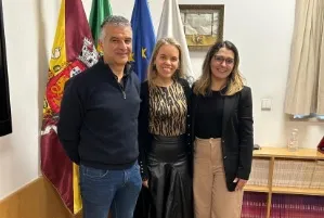 Professora de Floriano participa de missão internacional na Escola Superior de Enfermagem de Coimbra