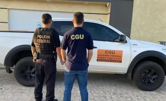 PF cumpre mandados contra suspeitos de desviar recursos do Fundeb em prefeituras do Piauí; coveiro era usado como laranja
