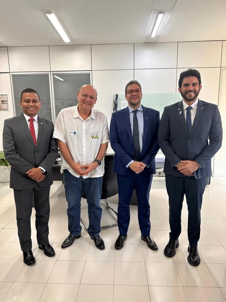 Dr. Francisco pede agilidade na liberação de recursos da Hemodinâmica para hospitais de Picos e Floriano