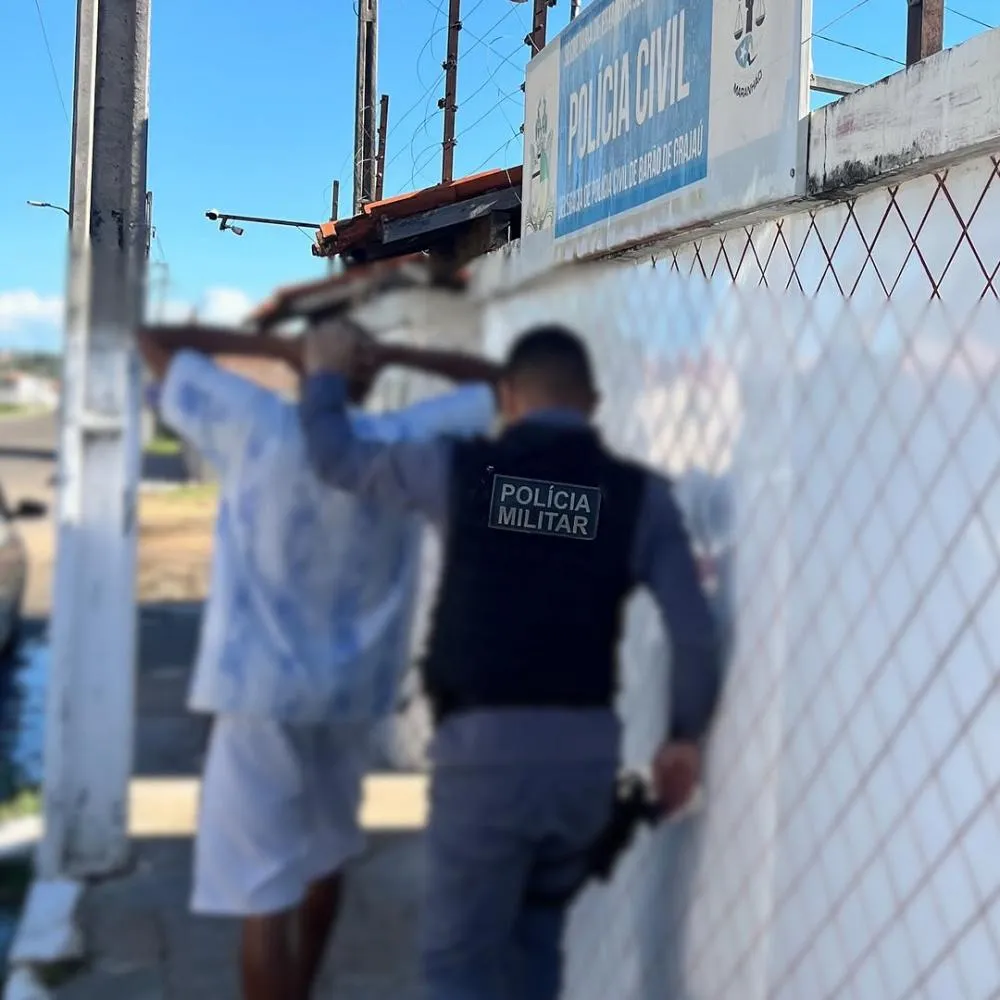 Jovem é preso em flagrante em Barão de Grajaú após aplicar golpes com pix falso em restaurante de Floriano