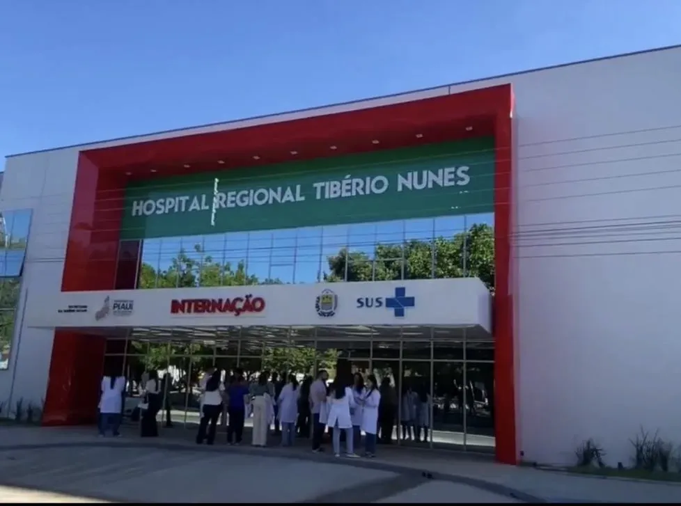 Hospital Regional Tibério Nunes realiza primeira cirurgia de tumor cerebral em Floriano