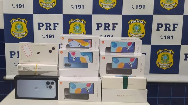 PRF-PI apreende 25 smartphones sem nota fiscal em Floriano