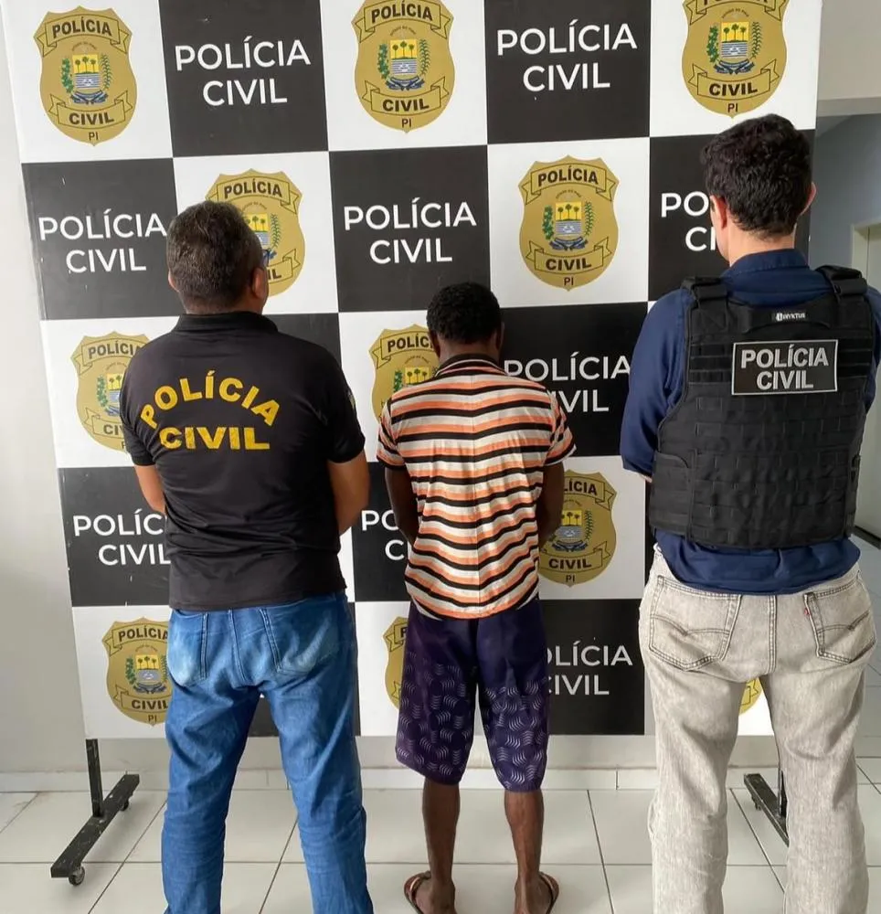 Foragido é preso após tentativa de fuga de canoa em Floriano durante operação da Polícia Civil