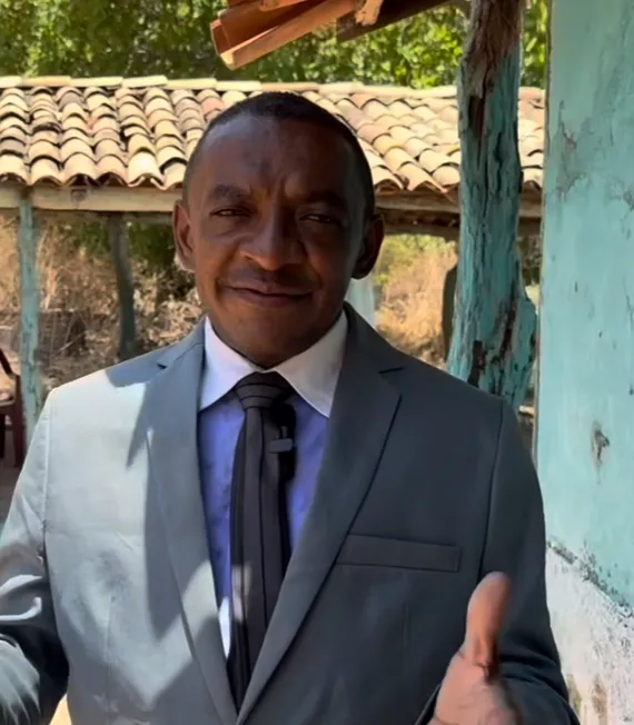 Deputado do Pequi sofre AVC e é internado em Floriano