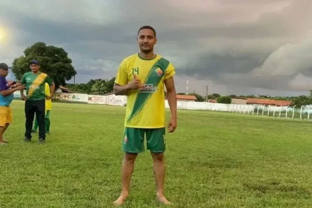 Atleta morre após mal súbito durante partida de futebol amador no interior do Piauí