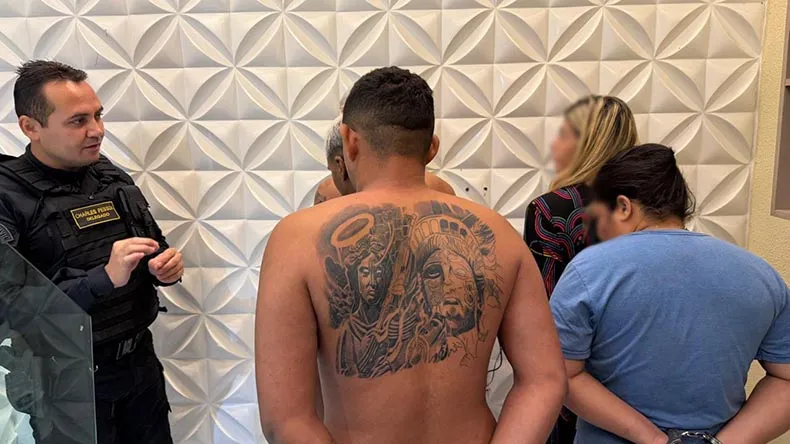 Estudante de Direito e jogador são presos em casa usada para tráfico em Teresina