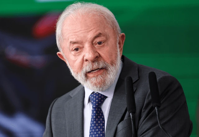 “Não nos limitaremos ao eterno papel de exportadores de commodities”, diz Lula sobre acordo UE-Mercosul