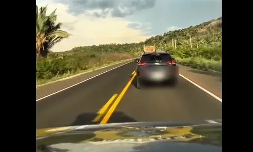 Vídeo: PRF intercepta veículo e prende três suspeitos em Teresina