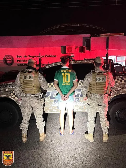 Homem é preso com 18 tabletes de maconha em ônibus interestadual no Sul do Piauí