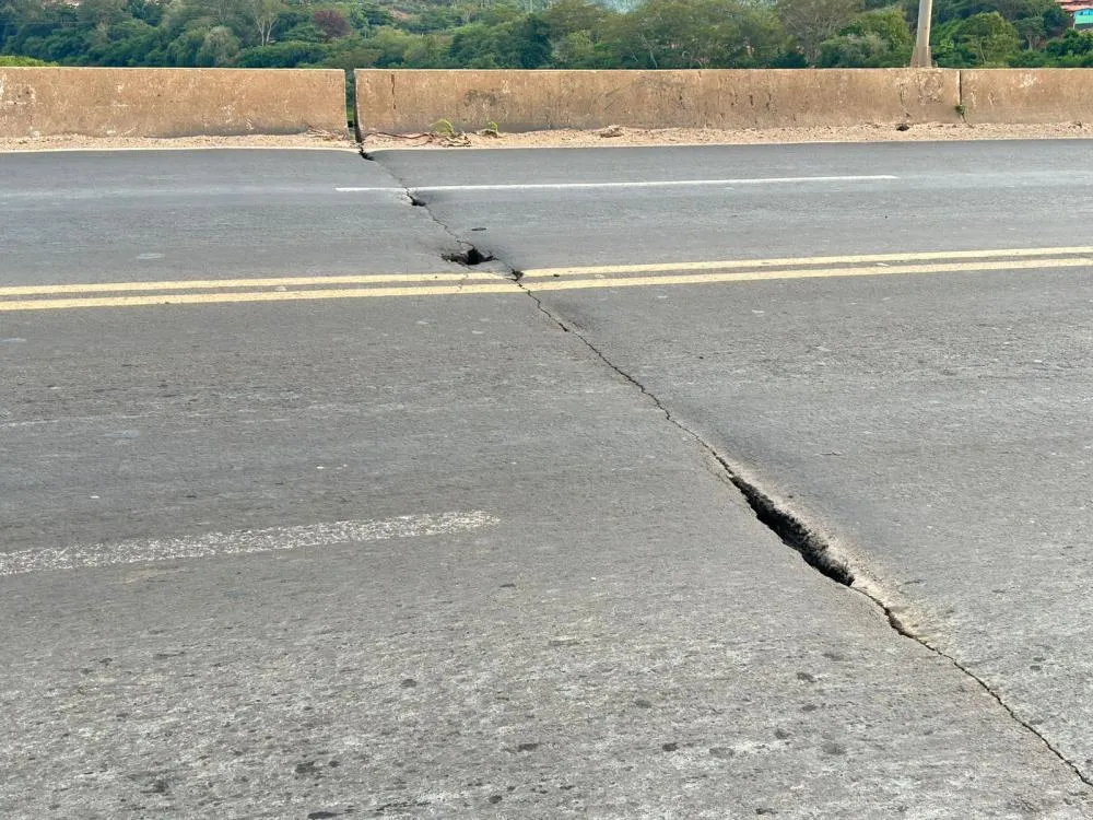 Crea descarta risco de desabamento na Ponte do Tancredo Neves