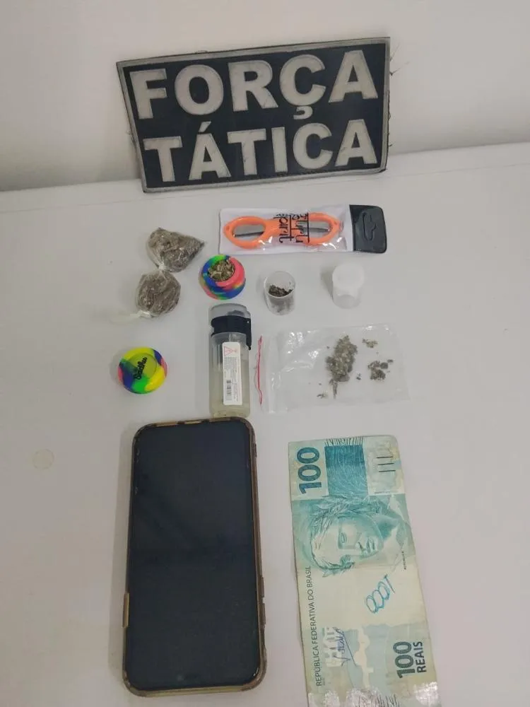 Conselheiro tutelar é preso após convidar menor para “fumar baseado”