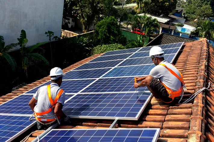 Cursos gratuitos oferecem 500 vagas em energia solar e mecânica no Piauí