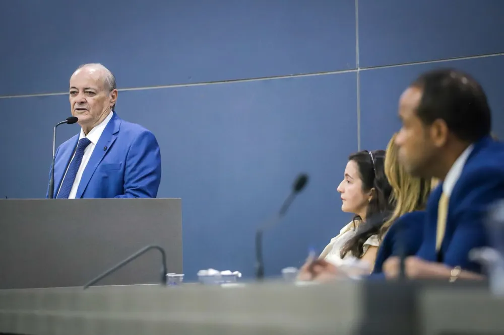 Sílvio Mendes anuncia reajuste de 5,35% aos servidores municipais