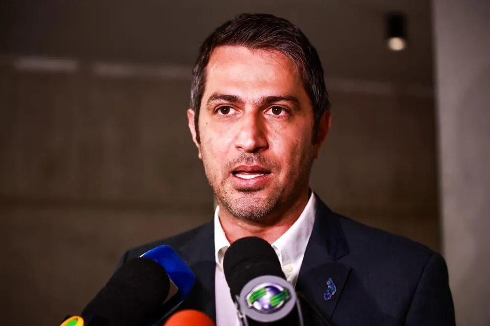 Secretário nega irregularidades em licença do hidrogênio verde no Piauí