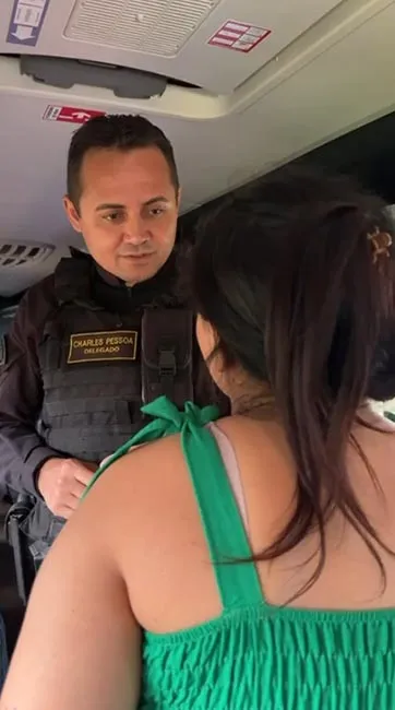 Foragida suspeita de homicídio brutal é presa em ônibus interestadual no Piauí