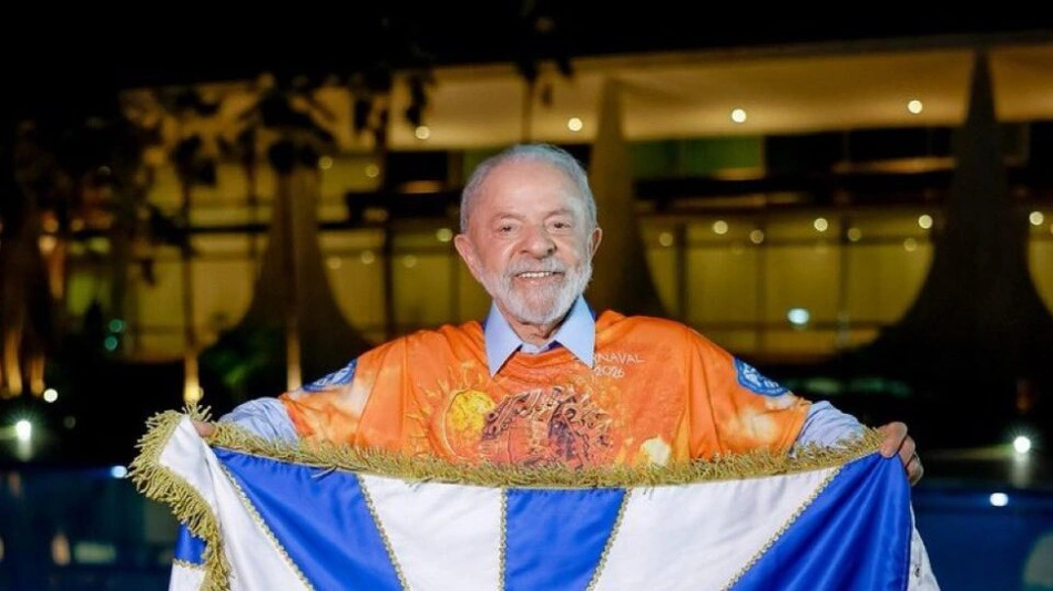 Partido Novo aciona TSE contra PT por escola de samba que homenageará Lula