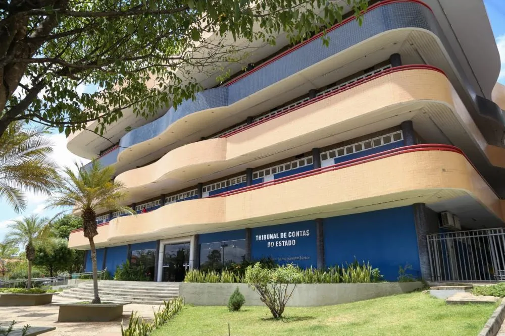 TCE alerta deputados sobre a exigência de transparência para execução de emendas