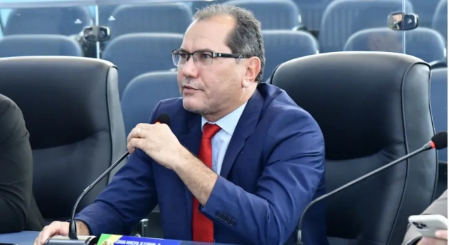 Lauro Cesar anuncia novidades na implantação do curso de Medicina no CAFS de Floriano